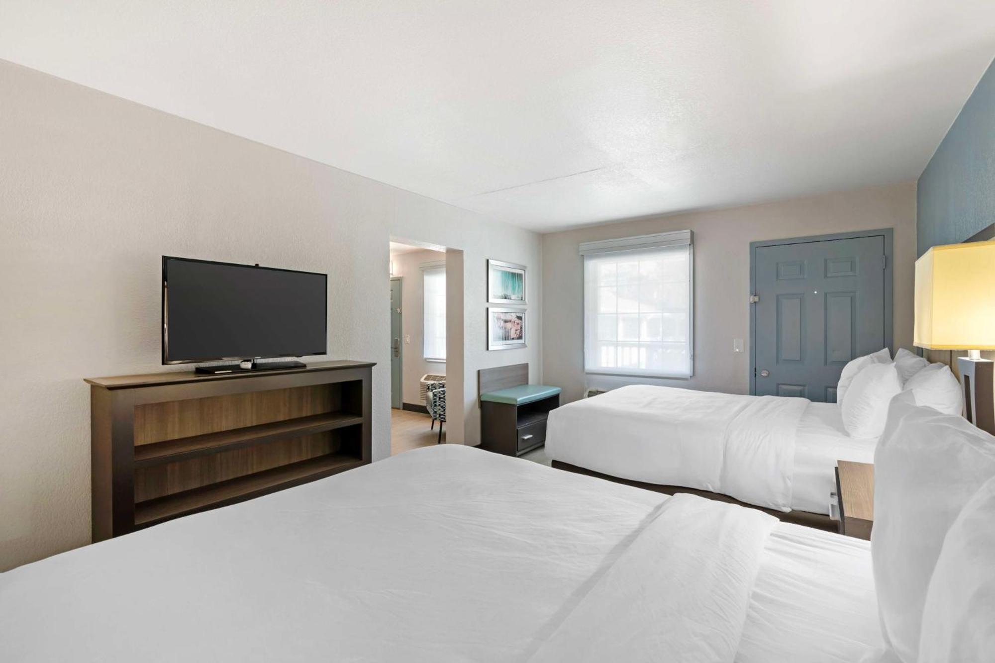 Best Western Plus St. Simons St. Simons Island Exterior foto